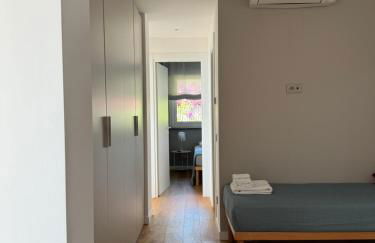 Modern and Elegant apartment with a spacious sea view terrace overlooking Palmaria Island Bright designer interiors Fully equipped Up to 6 guests Private parking Aircon All the comforts for a perfect stay - Foto 42