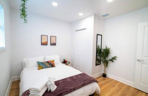 Cozy 3BR with Patio & Yard Near Ybor City - Foto 18