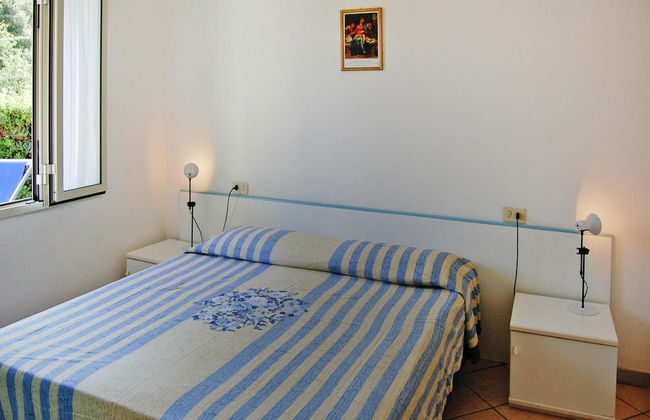 Apartment in Capoliveri Near Sandy Beaches - Foto 3