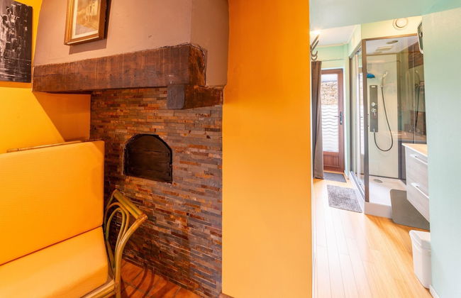 Expansive Holiday Home in Ardennes with Hot Tub - Photo 30