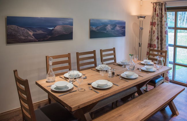 Highland Holiday Homes - Tulloch Ard - Foto 8