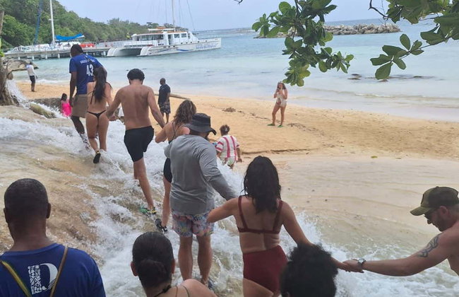 Dunn's River Falls Day Trip - Photo 3