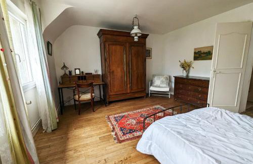 Rare pearl with garden facing the sea - Photo 9