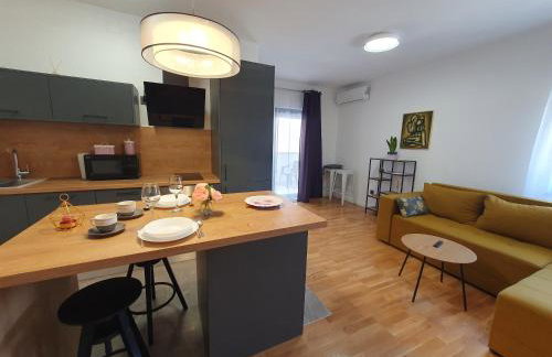 City heaven,self check in, with free parking - Foto 8