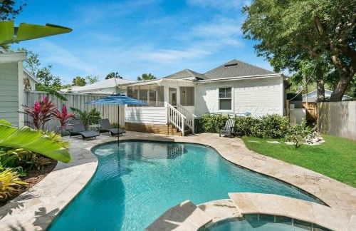 Charming Cottage w Pool, Walkable to Downtown - Foto 12