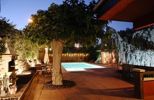 El Cedre Blau Vivienda con piscina en Granollers - Foto 1