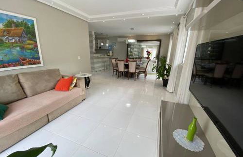 Casa Alto Padrão Frente A Praia - Foto 3