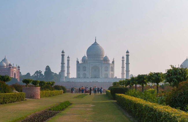 Tour privado por el jardín Mehtab Bagh y mausoleo Itimad-ud-Daulah - Foto 1