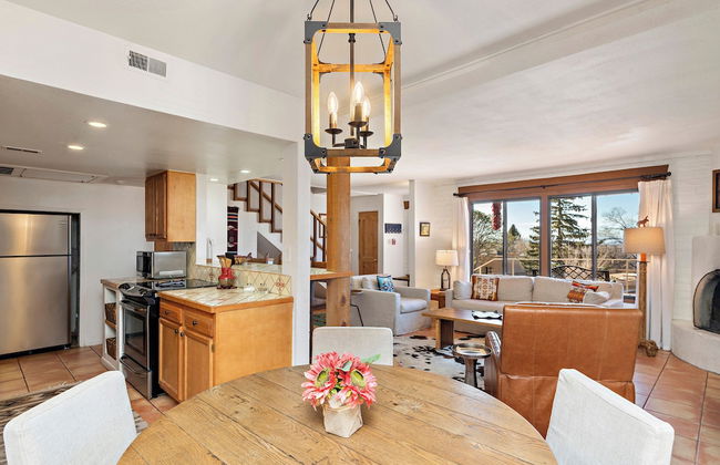 Fort Marcy Hotel Suites by All Seasons Resort Lodging - Foto 41