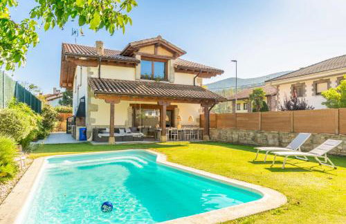 Acogedora casa rural con jardín próxima a Pamplona - Foto 3