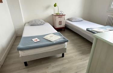 Hebergements le Camp d'Auneau - Leboudubout - Foto 7