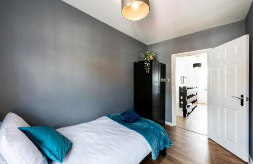 Spacious 4-Bed Apartment · Sleeps 6 · City Centre - Foto 11