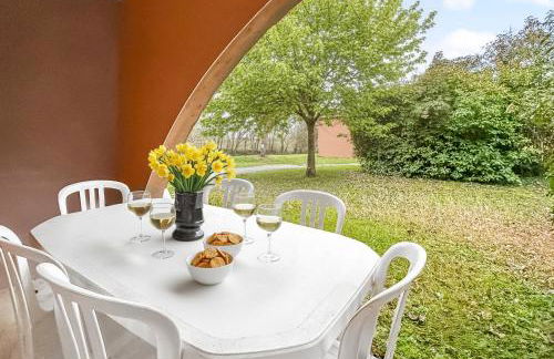 Séjour familial RDC, parking, piscine chauffée - Photo 22