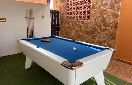 Casa Piedra, Luxury Family Front Line Golf, Hot Tub,Pool Table, 8 pers, Caleta de Fuste - Foto 2