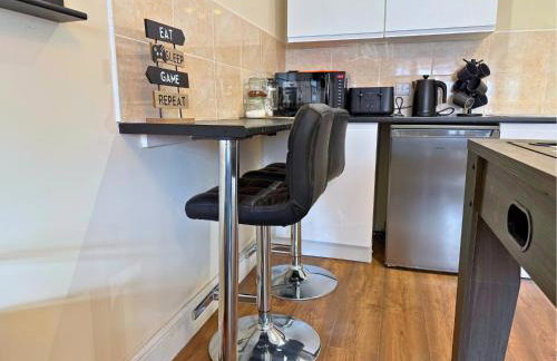 Pool Table 1-Bedroom House, near City Centre and Public Transport, Dog Friendly, Sleeps 5, Free Parking - Foto 26