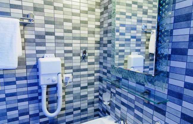 All Saints Villas - Photo 35