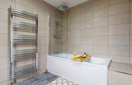 Modernised 3-bedroom Blackburn townhouse sleeps 6 - Foto 25