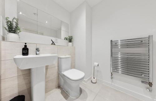 Modern London apartment I Balcony with views - Foto 28