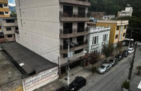 Apartamento sofisticado com garagem no centro - Foto 34