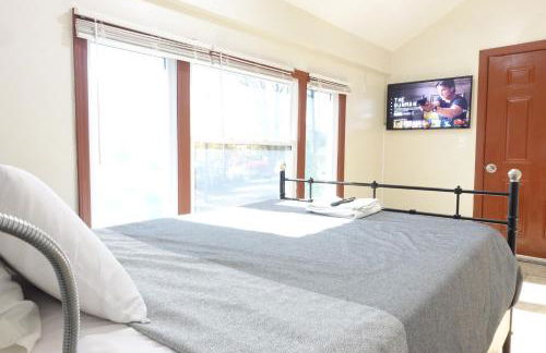 1 Bus Stop To NYC-Hot Tub-EWR Airport-Free Parking - Foto 11