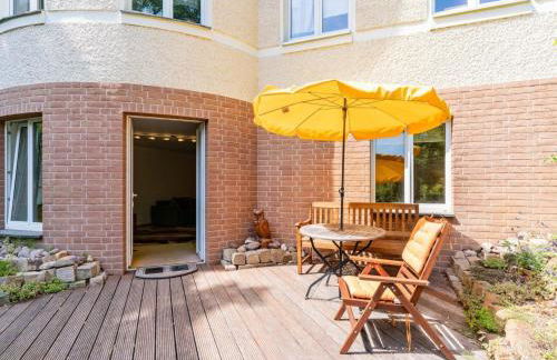 Apartment in Karlshorst mit Terrasse by Interhome - Photo 1