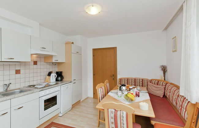 Upscale Apartment in Salzburg With Terrace and Country Views - Foto 15