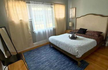 Oak Manor - Chic & Stylish 2BR Apartment Retreat - Photo 56