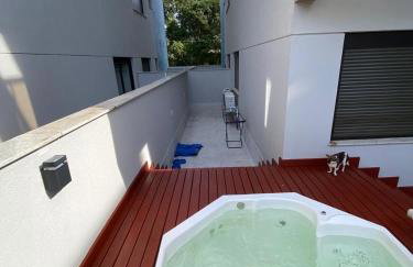 Apartamento Oasis do Atlantico HomeClub Palmas com Jacuzzi e Piscina - Foto 3