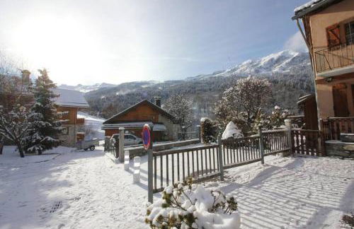 Atmospheric, original stone chalet in Meribel - Photo 31