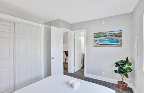 Rustic Retreats Beachy 1BR for 4 guests in the heart of Fort Lauderdale - Foto 14