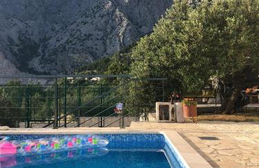 Villa in a quiet area - Private Pool - Sport - Starlink - BBQ - Foto 5