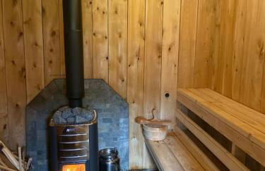 Secluded River Overlook Cabin on 160 acres. - Foto 4