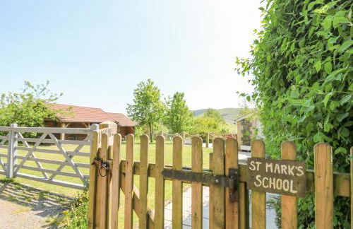 St Marks School House - Photo 28