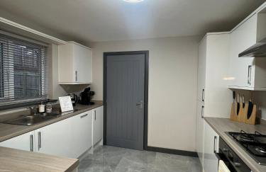 Ultra Modern large 4 bed executive home Durham - Foto 7