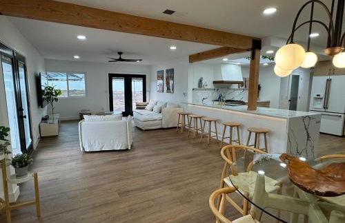 Bella Vista Spacious 5-bed home with stunning mountain views and pool - Foto 33