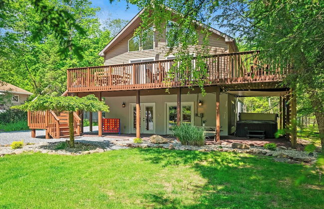 Mews Mountain House by Avantstay Walk to Beach, Hot Tub, Game Room - Foto 1