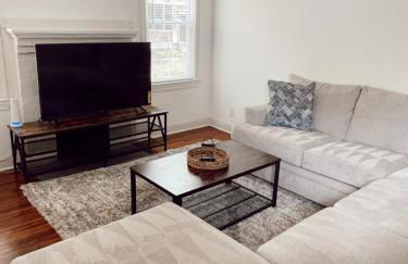 Southern Charm at its Best near South Historic District - Foto 14