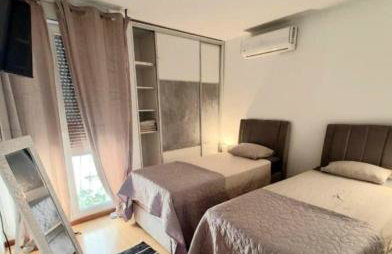 Beautiful Apartment, Beach by foot - Photo 26