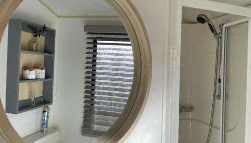 Little Owl - Holiday Home - Caravan Break - Foto 3