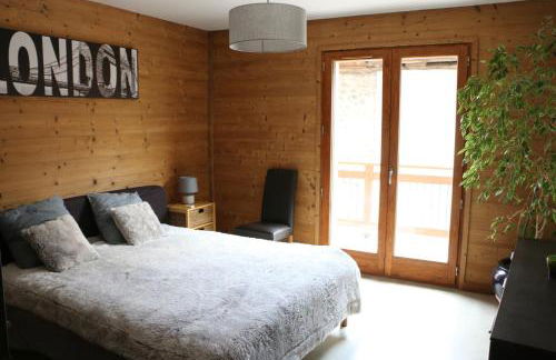 maison de village au pied des 3 Vallées - Foto 2