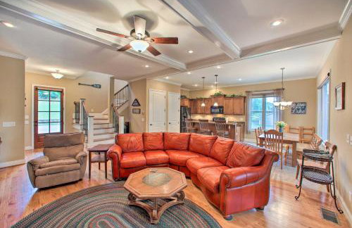 Townville Lakefront Cottage with Private Dock! - Foto 4