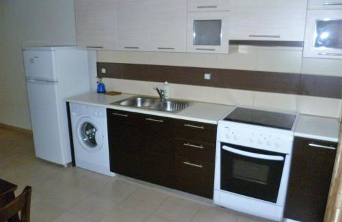 Maria's Rose Garden - Photo 22