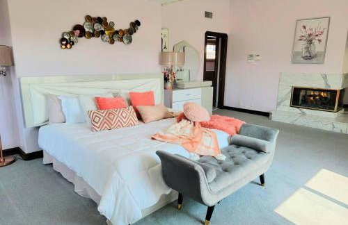 Luxury Hill Villa with Spectacular View - Foto 20