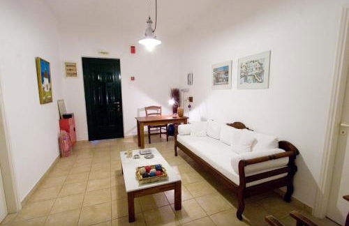 Soile Georgia - Photo 3