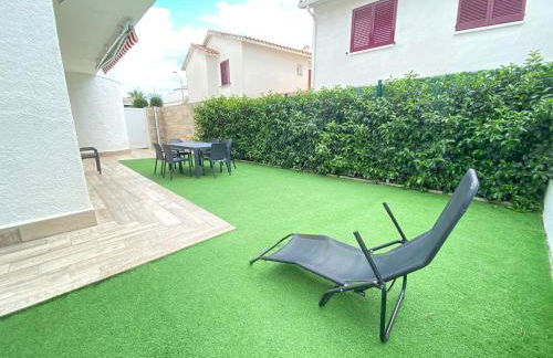 Sol Cavet con jardin Portaventura - Photo 39