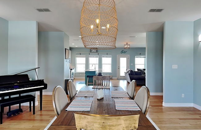 Papa's Place by Miss Kitty’s - Photo 29