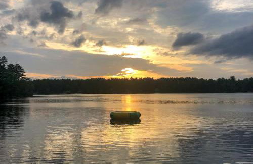 Lake Ivanhoe Family Escape with Fire Pit! - Foto 27