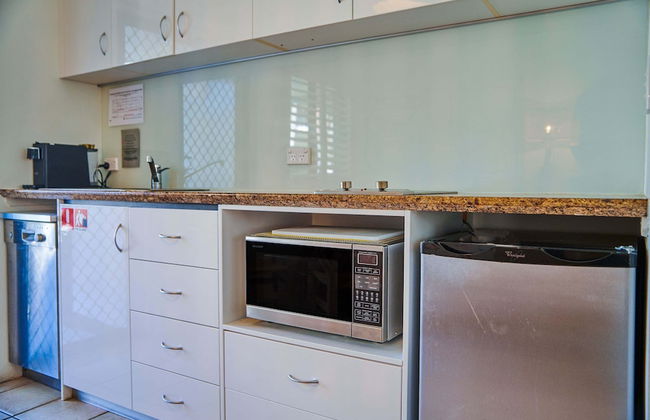 Julians Apartments - Photo 11