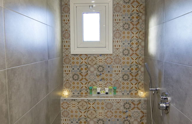 Haraki Villas - Photo 26