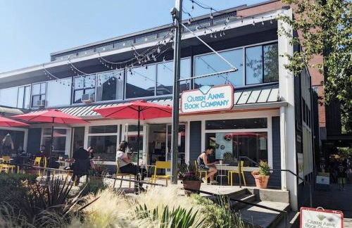 Walker's Paradise 1 with 2 free parking lots - Foto 69